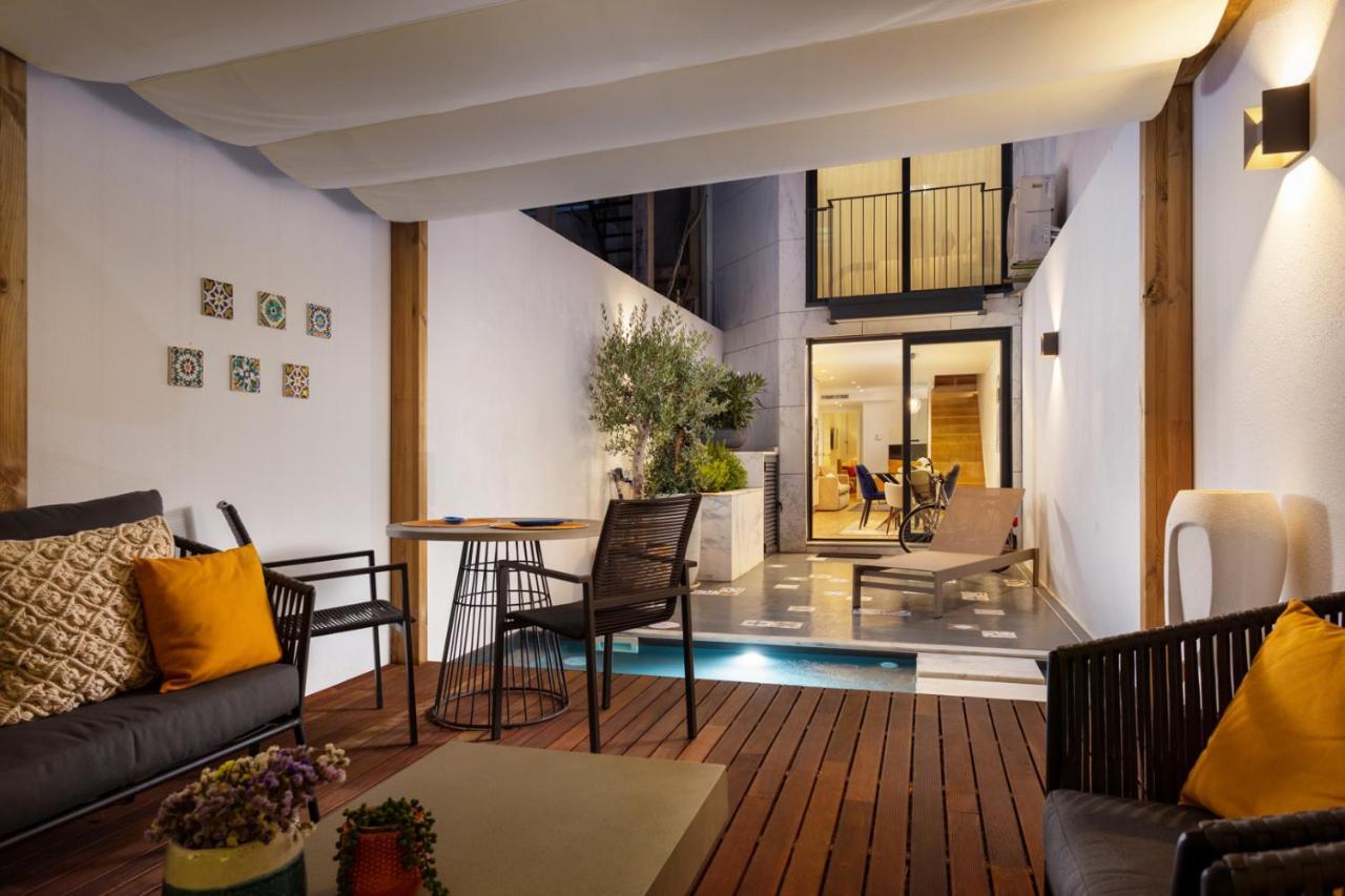 Stupendo- Two Rooms, Patio With Refreshing Pond-Center-Air Conditioning-Free Park Lisbon Exterior photo